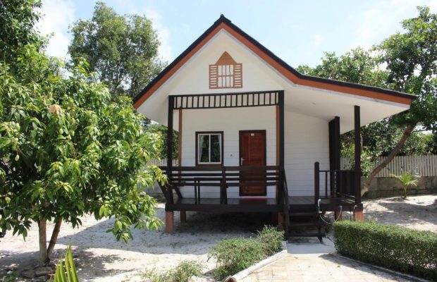 Deluxe Double Bungalow Room