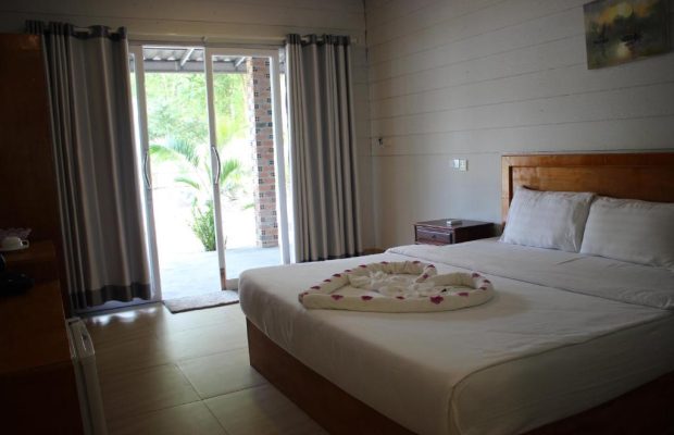 Deluxe Double Room with Garden View